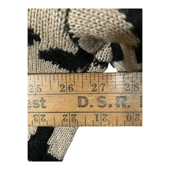 Polly & Esther Pullover Sweater Size M Leopard Print Fringe Cropped - Picture 3 of 6